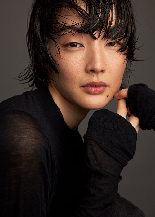 AMI SUZUKI39