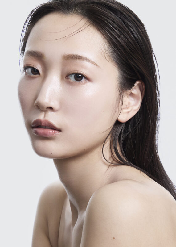 ANNA YOSHIZAKI15