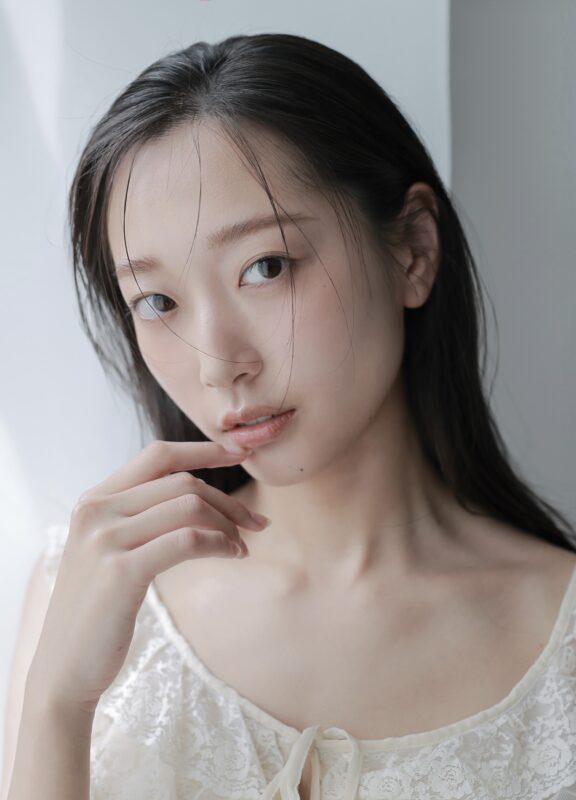 ANNA YOSHIZAKI13